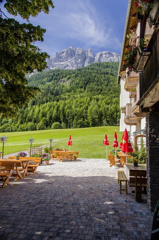 Landgasthof Kreithof Hotel Tristach Bagian luar foto