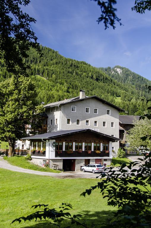 Landgasthof Kreithof Hotel Tristach Bagian luar foto