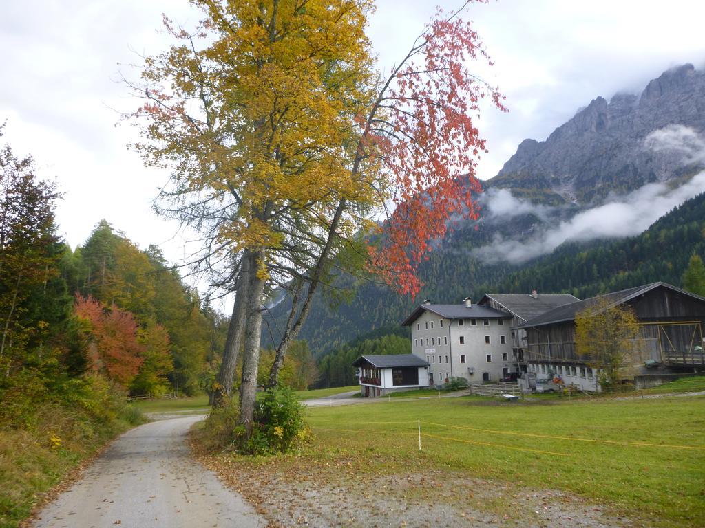 Landgasthof Kreithof Hotel Tristach Bagian luar foto